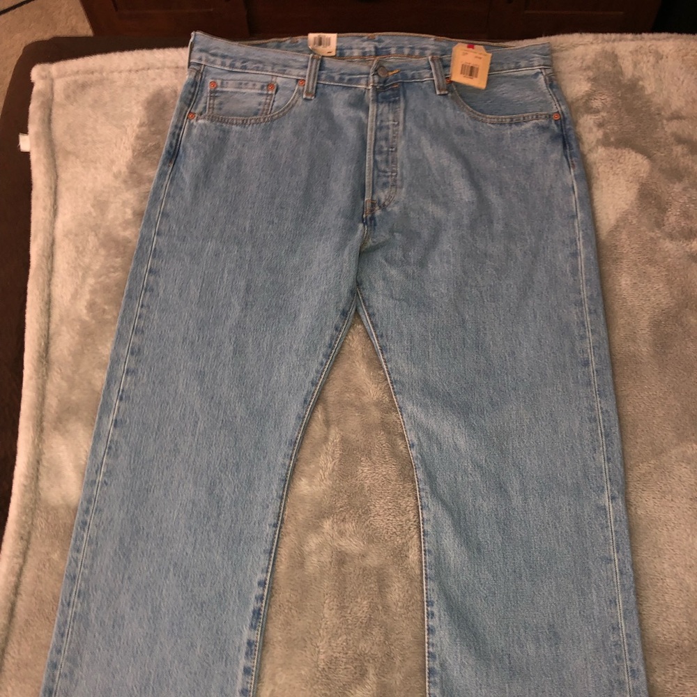 Levi jeans